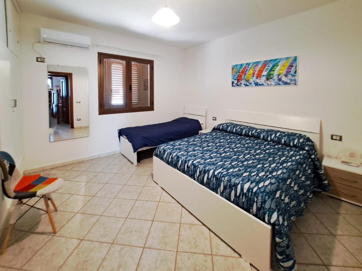 Appartamento Trilocale Vicino Al Centro Di San Teodoro San Teodoro  Exterior foto